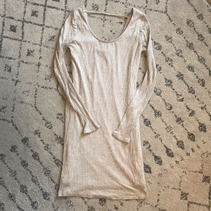 Ribbed long sleeve bodycon dress